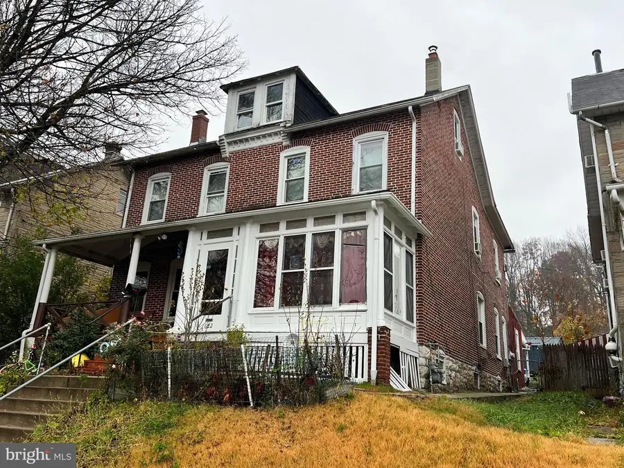 622 Walnut St, Coatesville, PA 19320 - Image #2