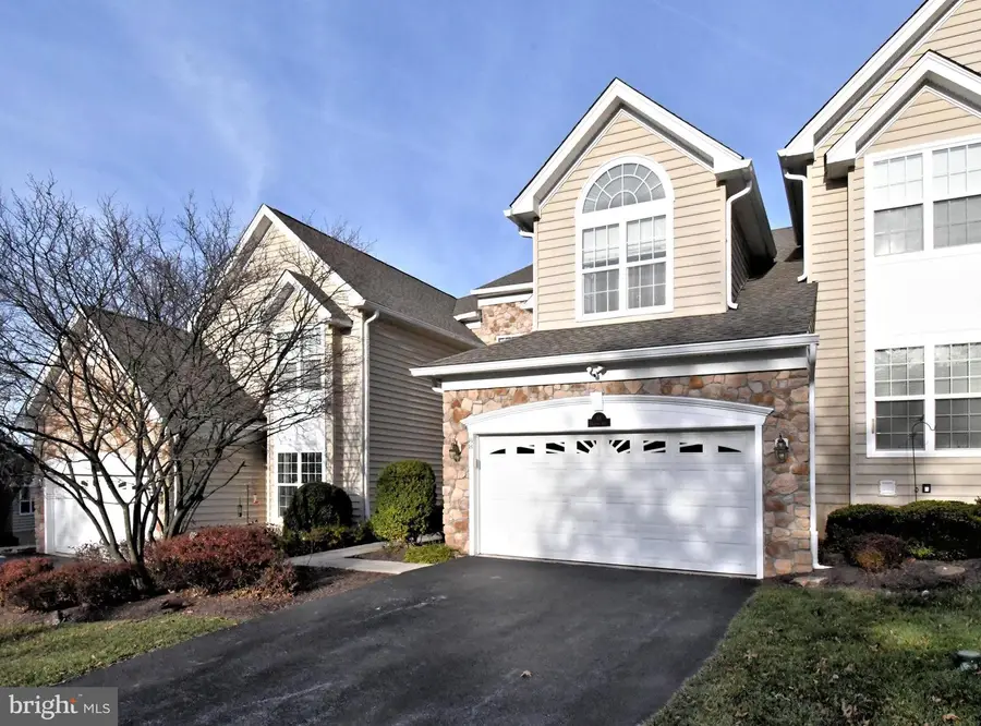 88 Sagewood Dr #186, Malvern, PA 19355 - Image #2