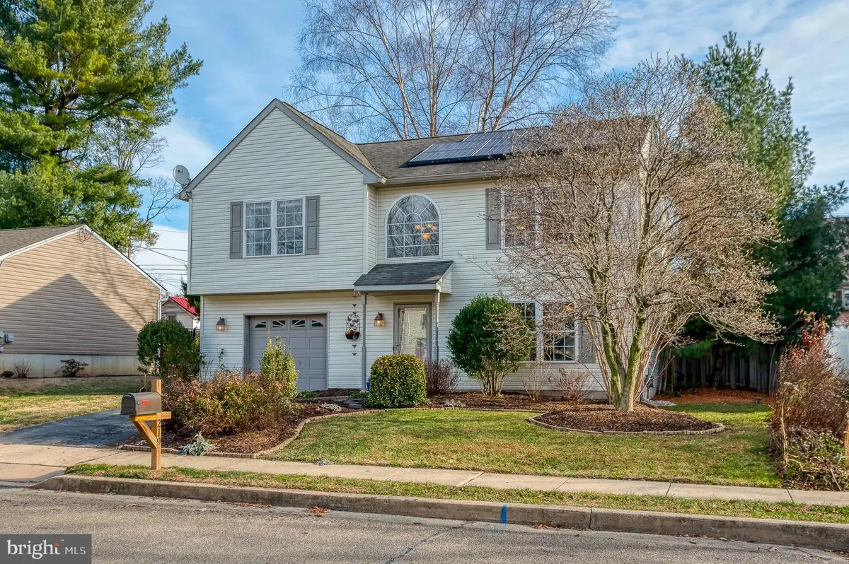 219 Delaware Ave, Oxford, PA 19363 - Image #1