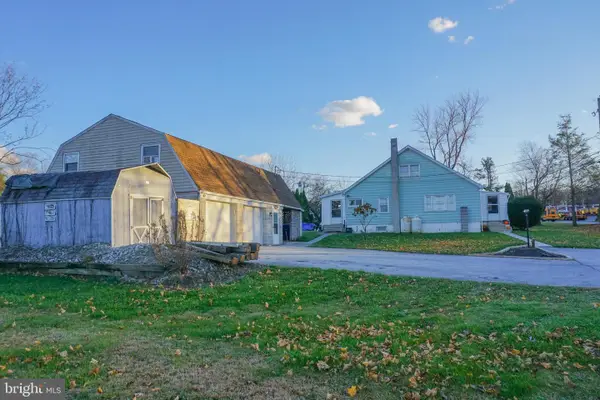 40 Cupola Rd, HONEY BROOK, PA 19344