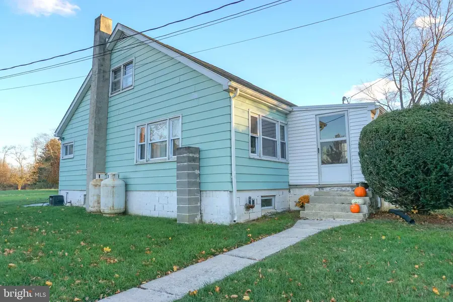 40 Cupola Rd, Honey Brook, PA 19344 - Image #2