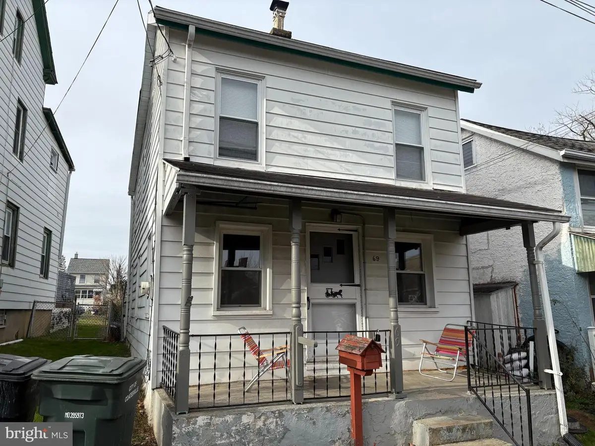 69 Palmer Ave, Coatesville, PA 19320 - Image #1