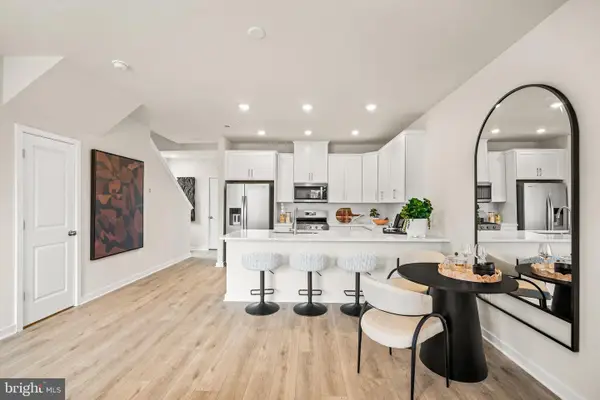 856 Graphite Dr, PHOENIXVILLE, PA 19460