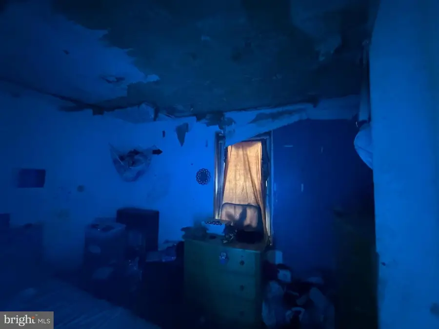 123 W Main St, Pottstown, PA 19465 - Image #2