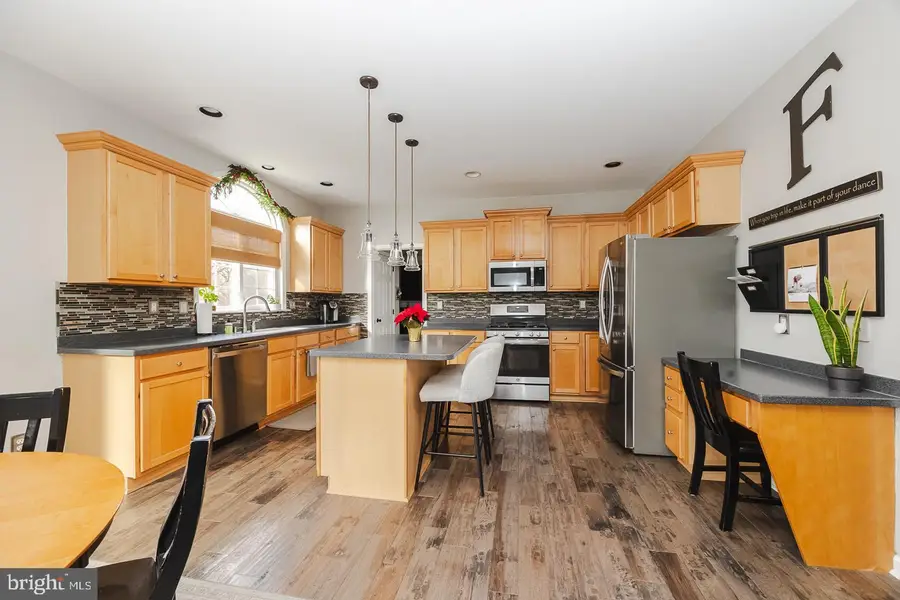 29 Grovehill Ct, Downingtown, PA 19335 - Image #2