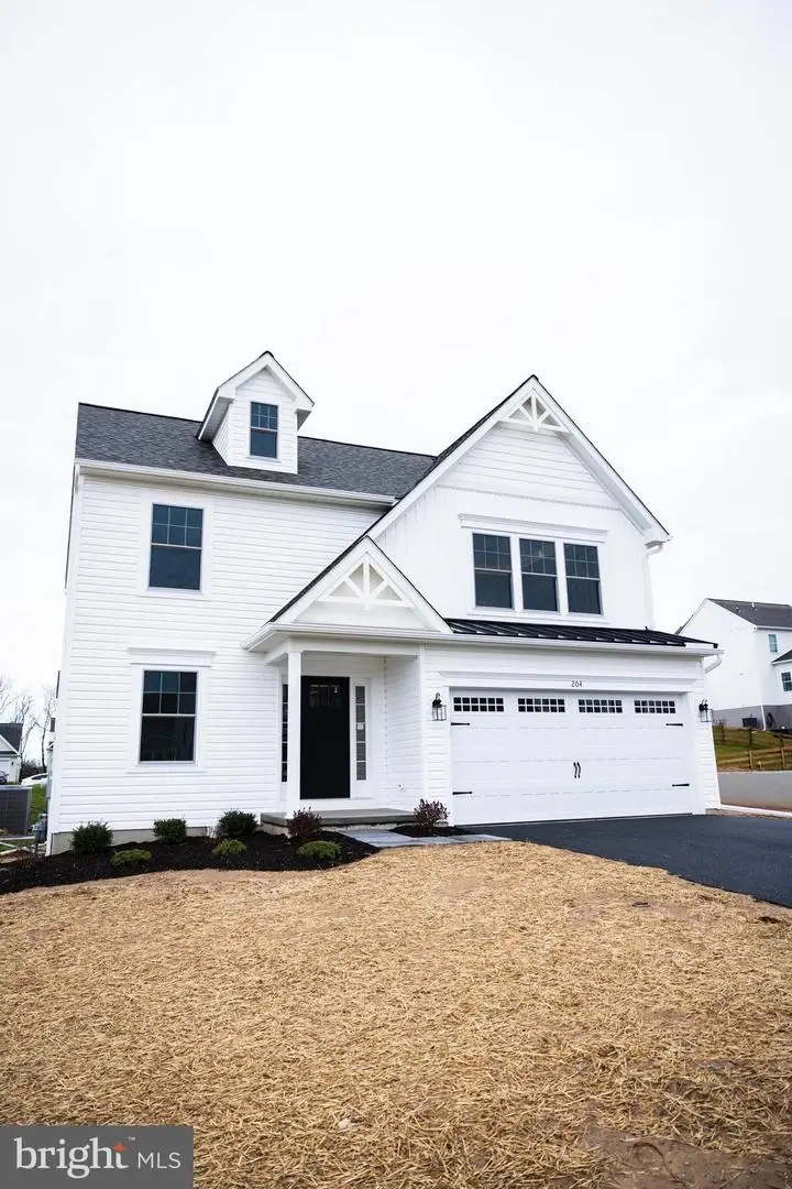 310 Wickmere St, Oxford, PA 19363 - Image #2