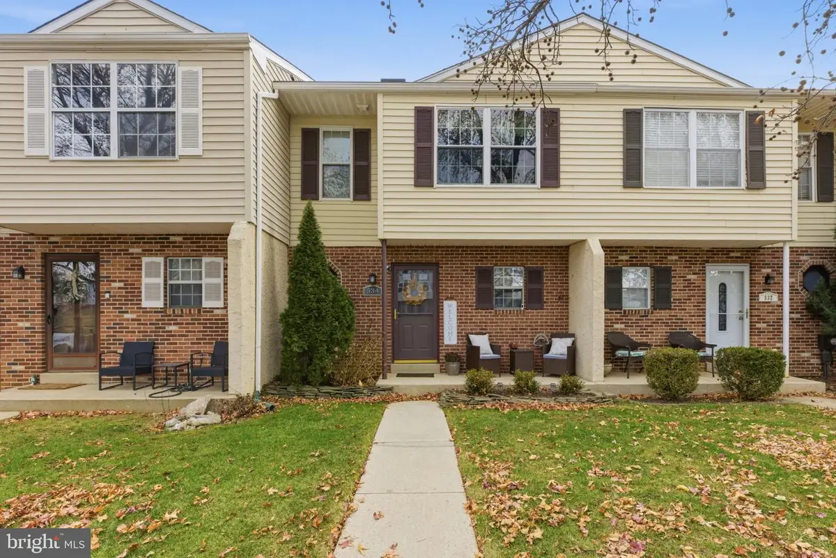 534 Lancaster Ct, Downingtown, PA 19335 - Image #1