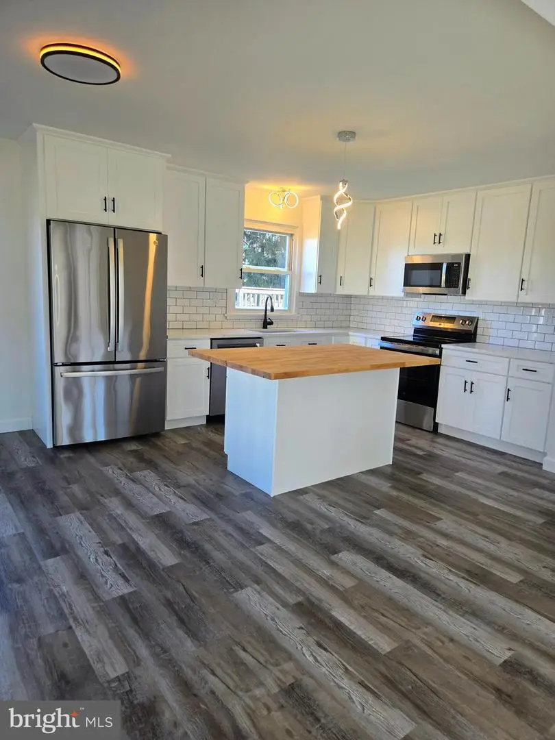 2011 E Kings Hwy, Coatesville, PA 19320 - Image #1