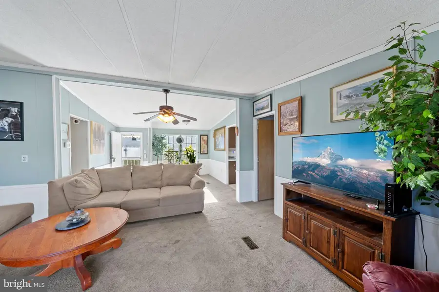 905 Baldwin Dr, West Chester, PA 19380 - Image #2