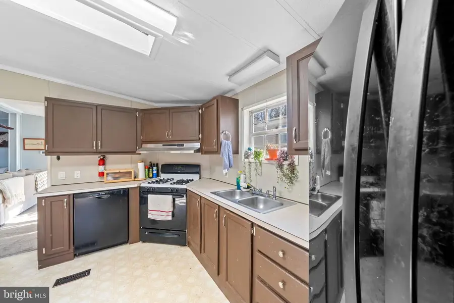 905 Baldwin Dr, West Chester, PA 19380 - Image #3