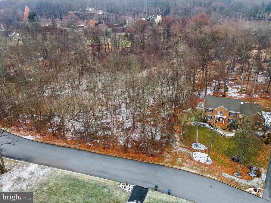 40 Yarmouth Ln, Downingtown, PA 19335 - Image #2