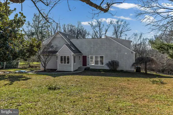 302 Manor Dr, KENNETT SQUARE, PA 19348