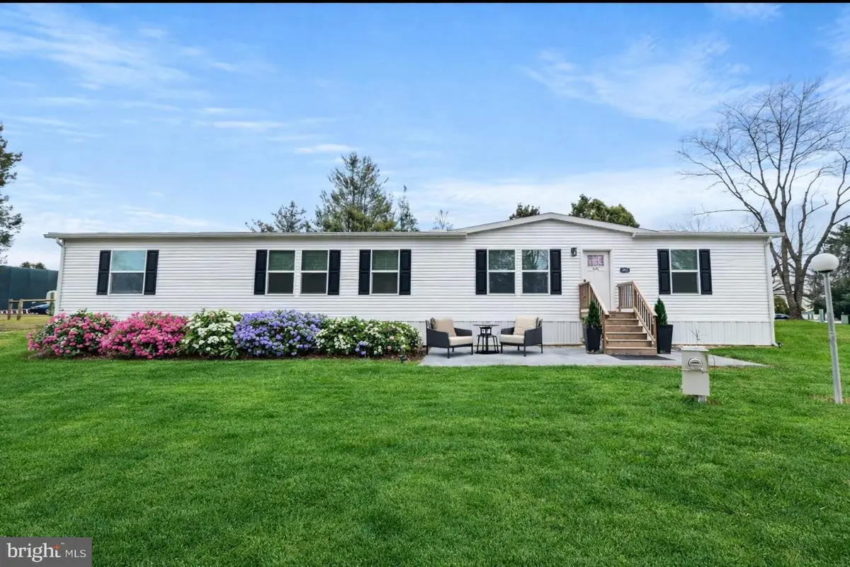 1017 Sunhigh Dr, West Chester, PA 19380 - Image #1