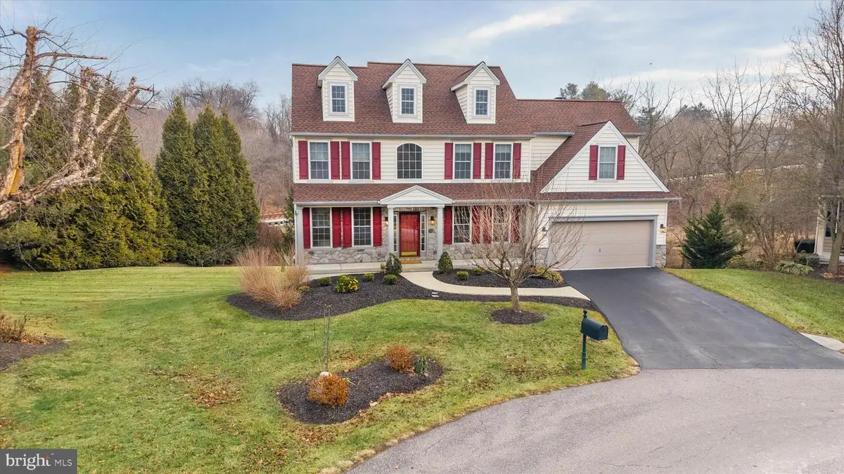 104 Kittanset Ct, Avondale, PA 19311 - Image #1