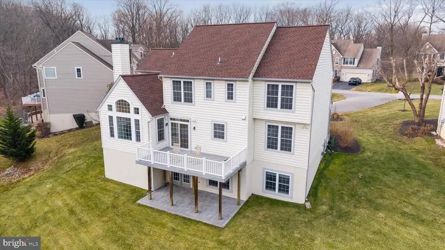 104 Kittanset Ct, Avondale, PA 19311 - Image #3