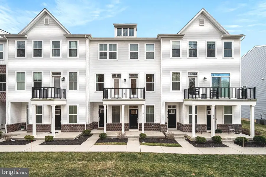 975 Skylar Ct, Phoenixville, PA 19460 - Image #3