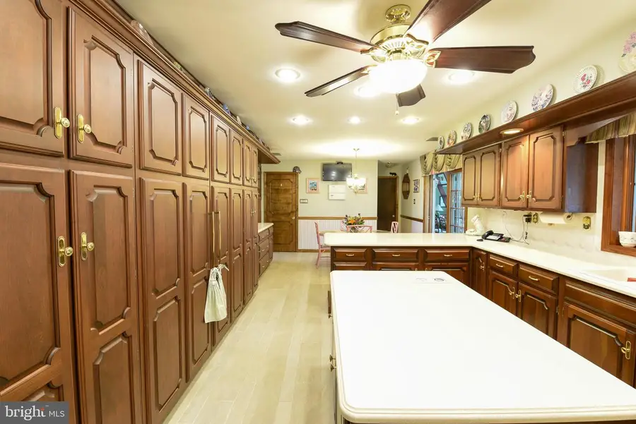 301 Corner Ketch Rd, Downingtown, PA 19335 - #3