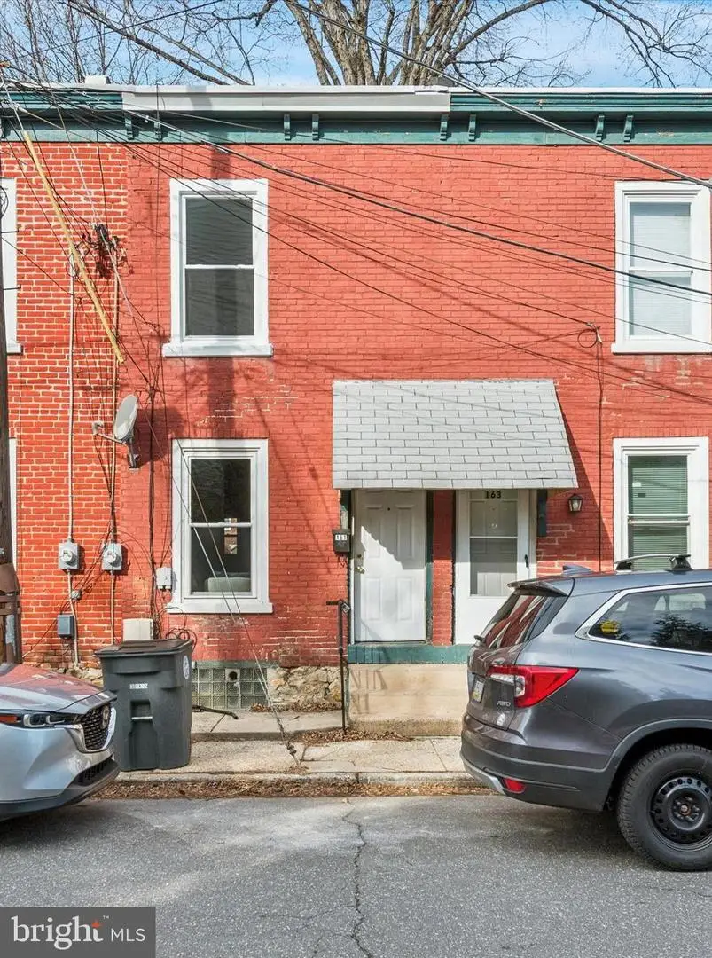 161 Jefferson Ave, Downingtown, PA 19335 - #2