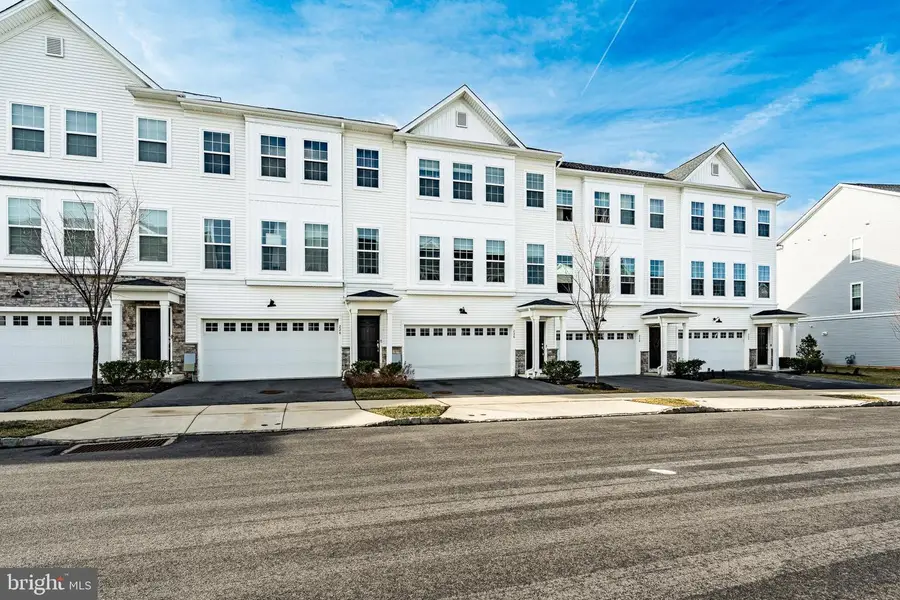 226 Red Leaf Ln, Exton, PA 19341 - Image #2