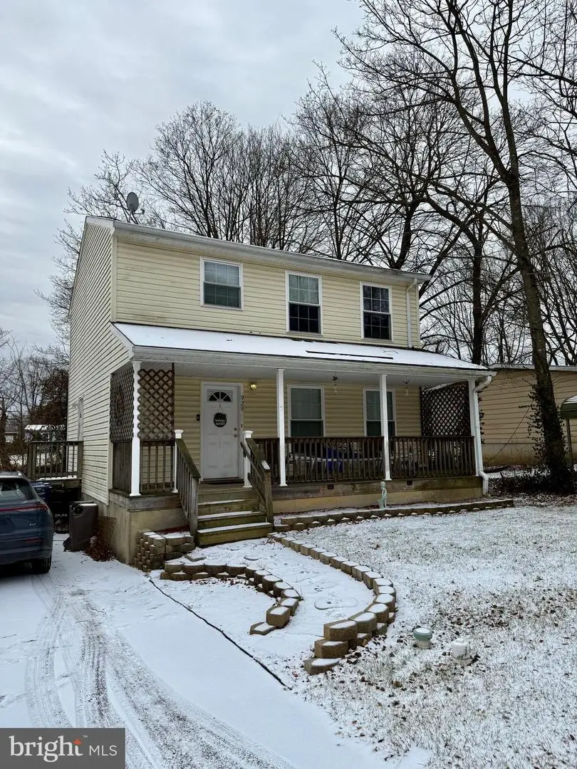 929 W Main St, Coatesville, PA 19320 - Image #1