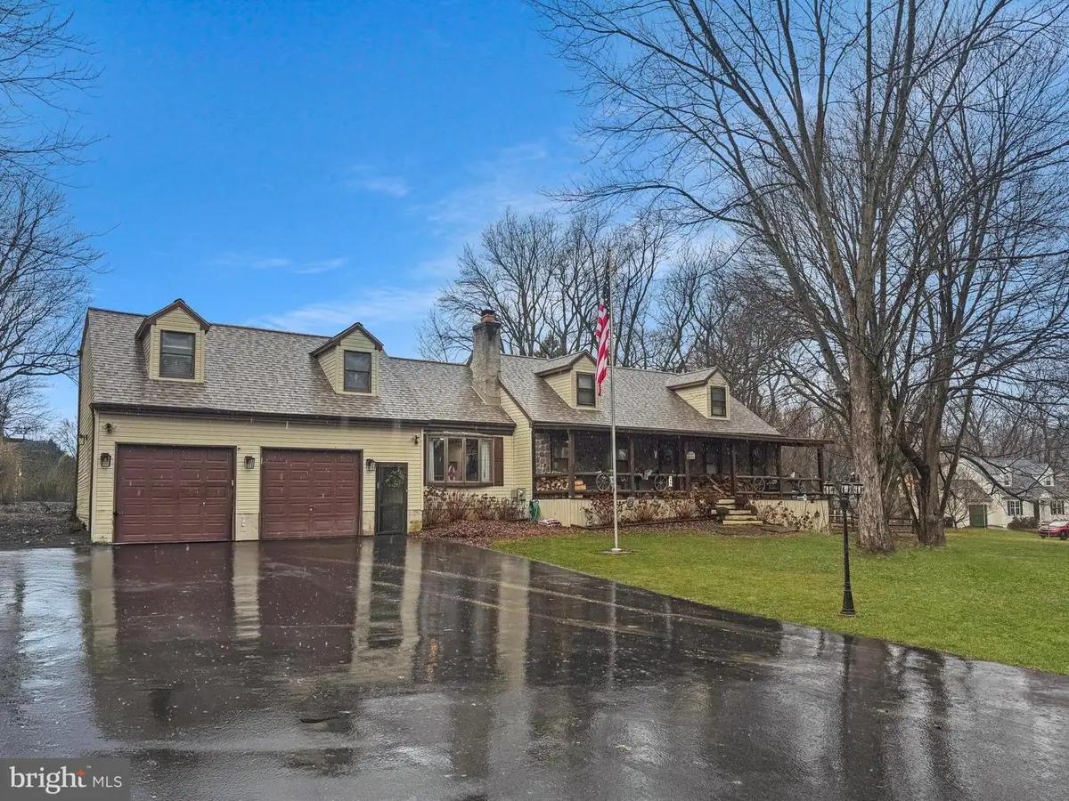 103 Clearfield Ln, Coatesville, PA 19320 - Image #1