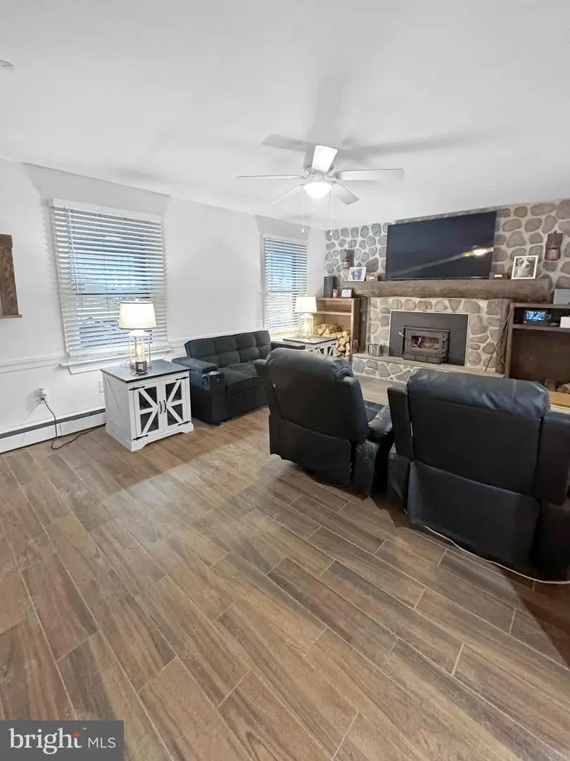 103 Clearfield Ln, Coatesville, PA 19320 - Image #3