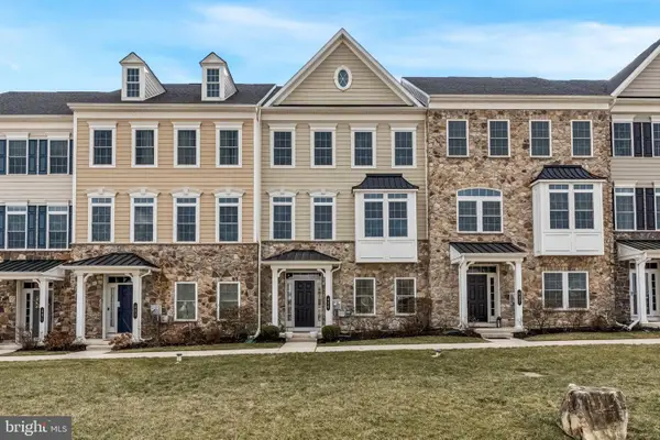 405 Gladstone Ct, MALVERN, PA 19355