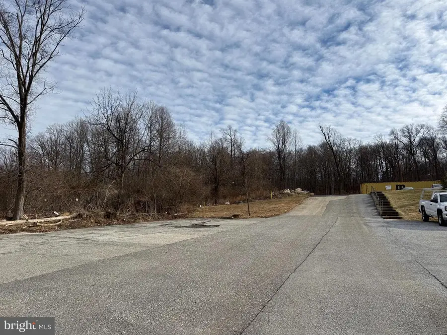 9 S Malin Rd, Malvern, PA 19355 - Image #3