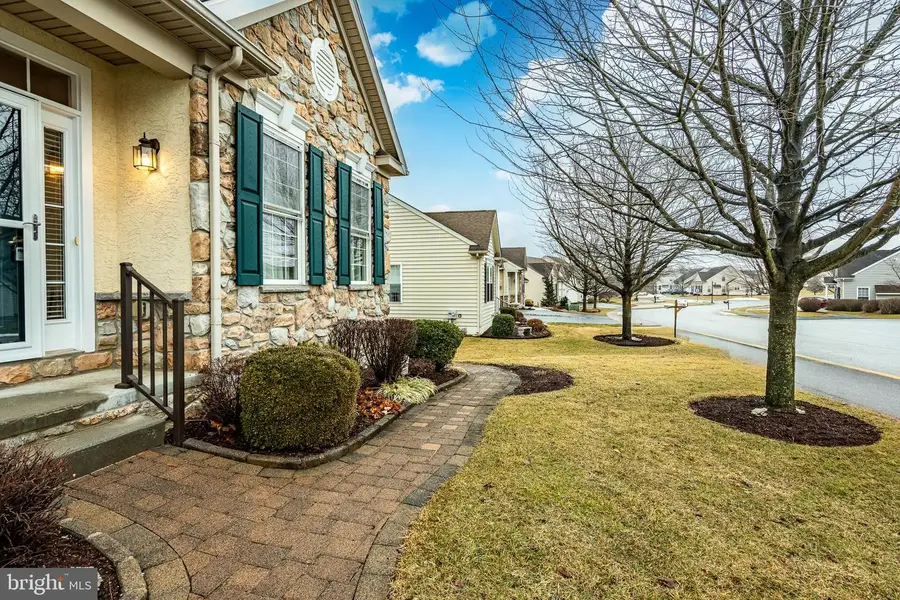 121 Augusta Dr, Honey Brook, PA 19344 - #3