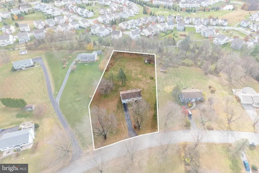 108 Clearview Dr, Downingtown, PA 19335 - Image #2