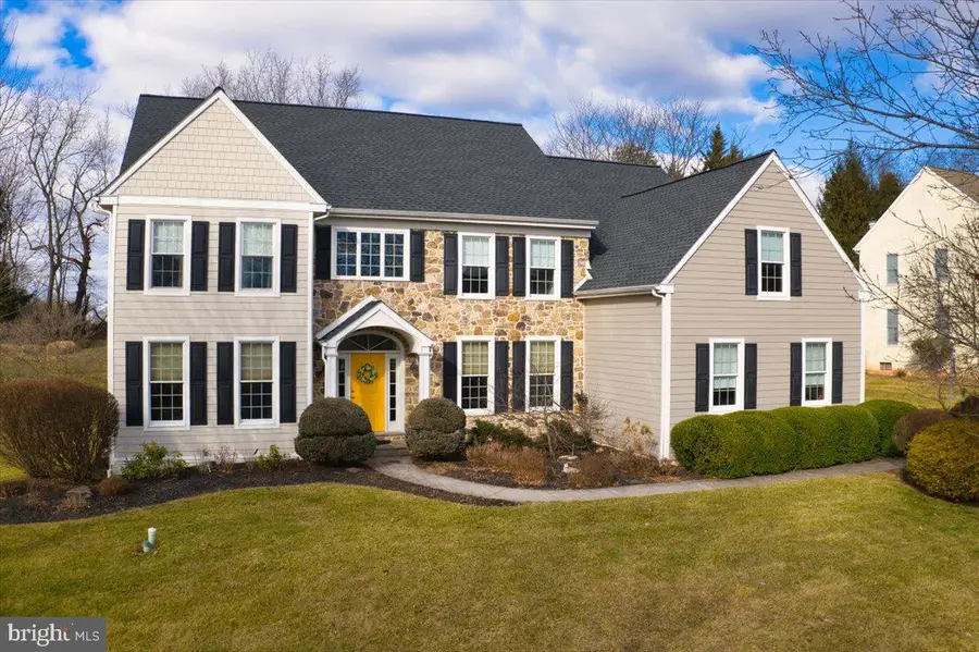 105 Brimful Dr, Phoenixville, PA 19460 - Image #2