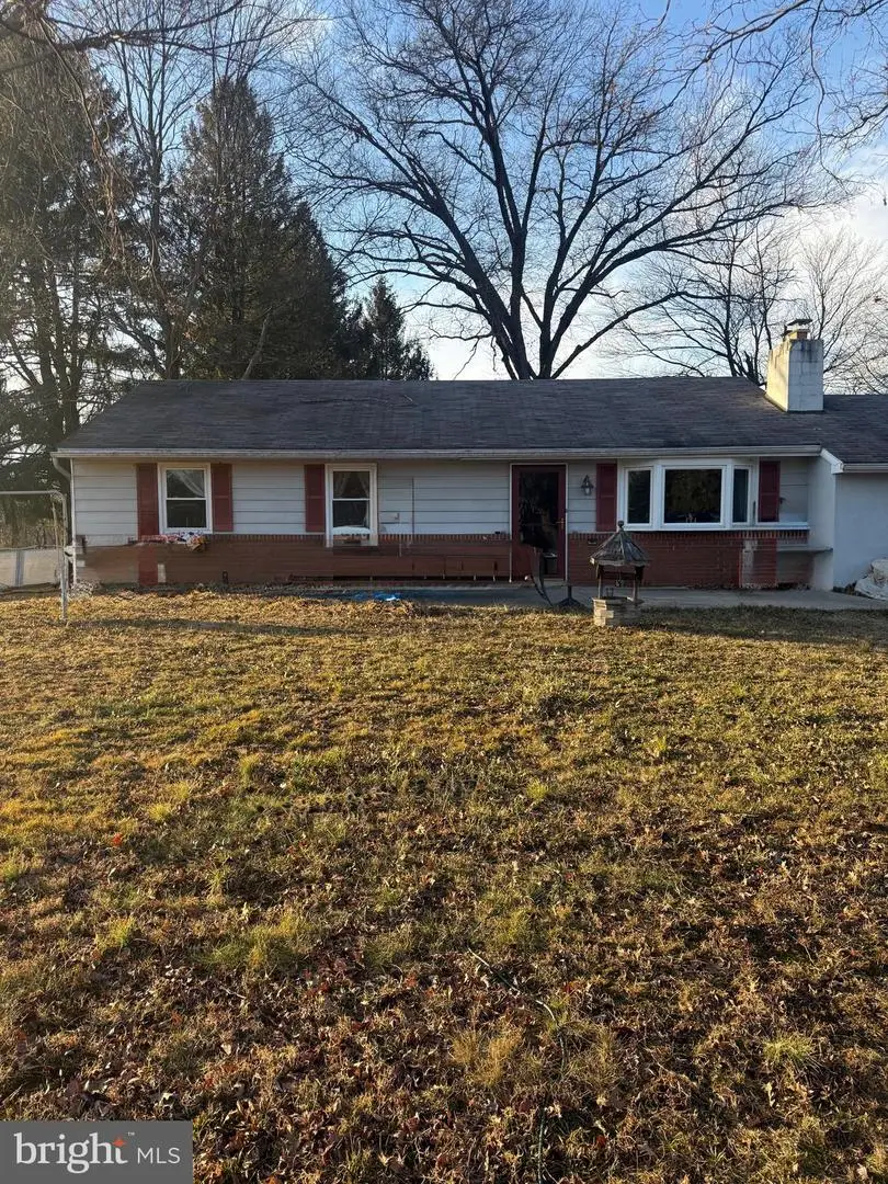 105 Wilson, Phoenixville, PA 19460 - Image #2