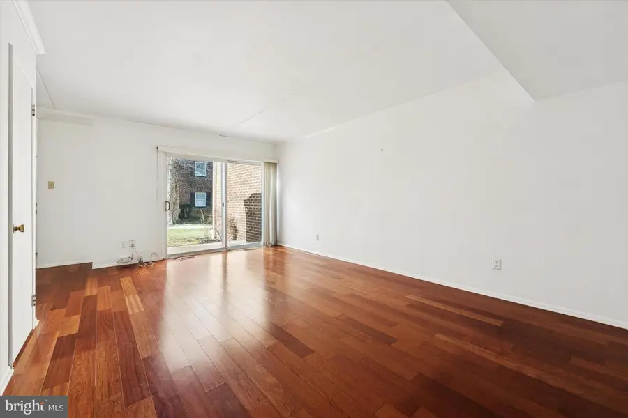 92 Old Forge Crossing, Devon, PA 19333 - Image #2