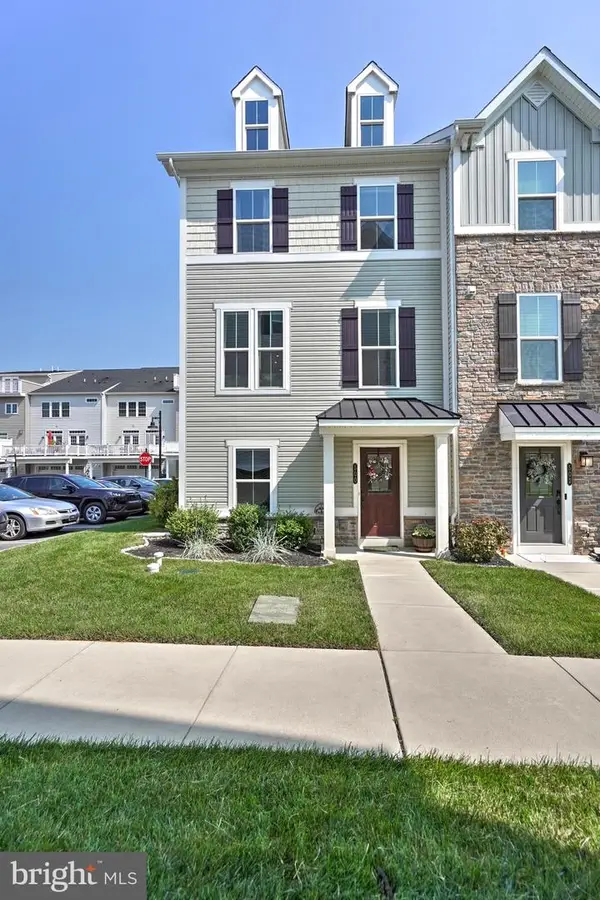500 Sapphire Dr, MALVERN, PA 19355