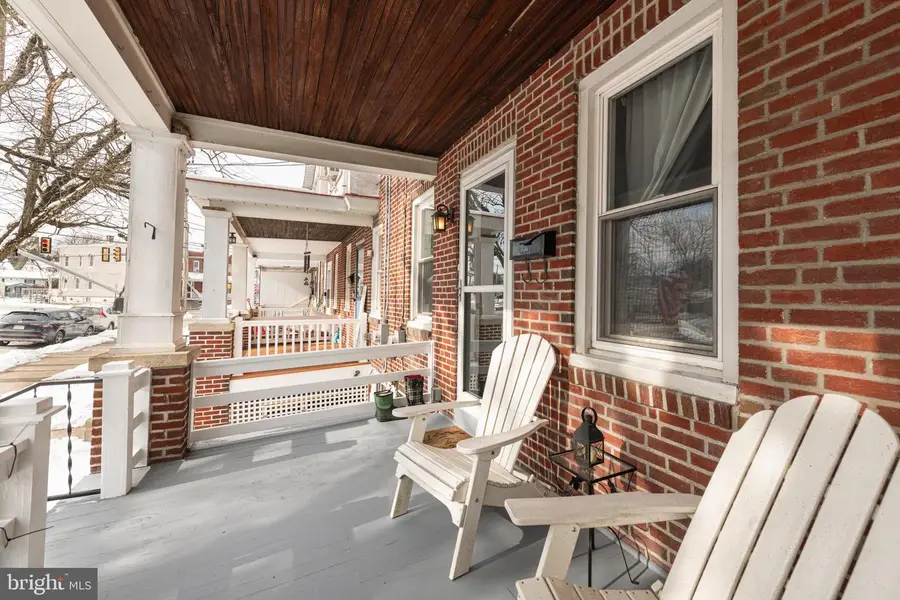 319 4th Ave, Phoenixville, PA 19460 - #3