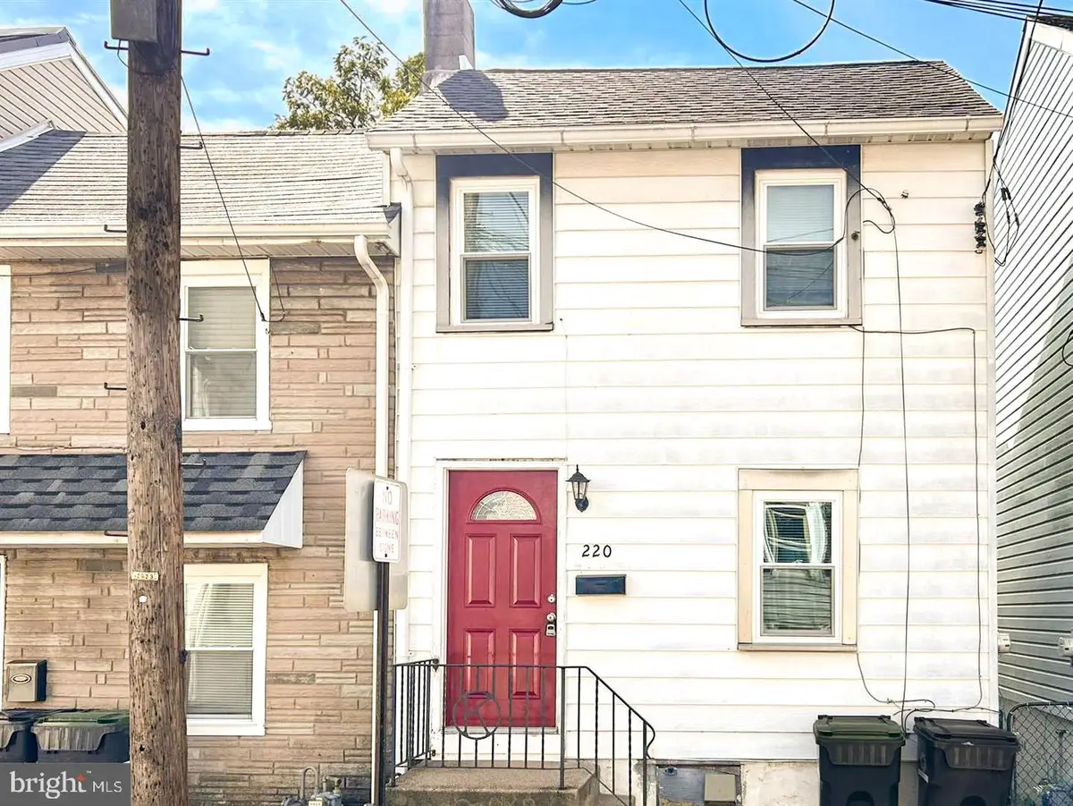 220 Saint Marys St, Phoenixville, PA 19460 - Image #1