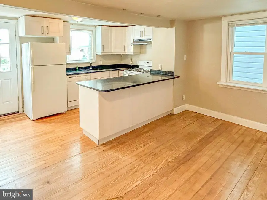 220 Saint Marys St, Phoenixville, PA 19460 - Image #3