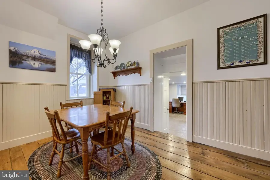 76 S Brick Ln, Elverson, PA 19520 - Image #3