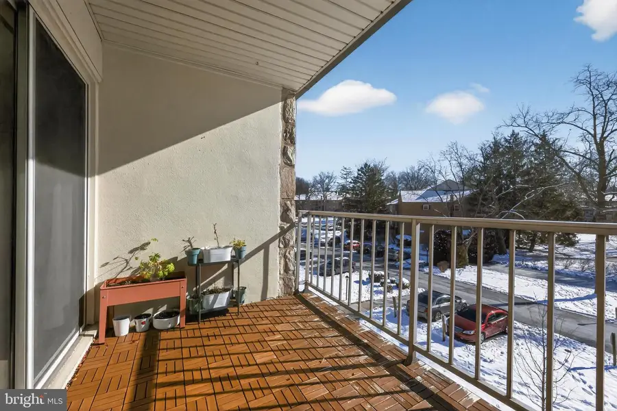 419 Drummers Ln #419, Wayne, PA 19087 - Image #3