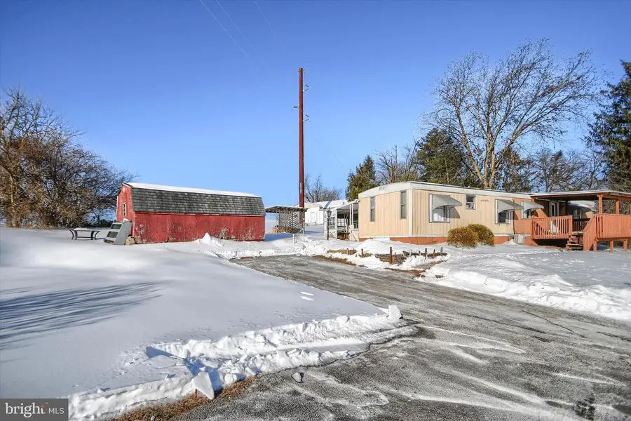 828 Spring City Rd, Phoenixville, PA 19460 - Image #2