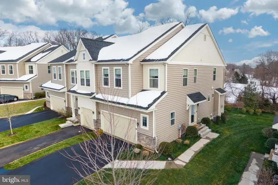 235 Kestrel Ct, Kennett Square, PA 19348 - Image #2