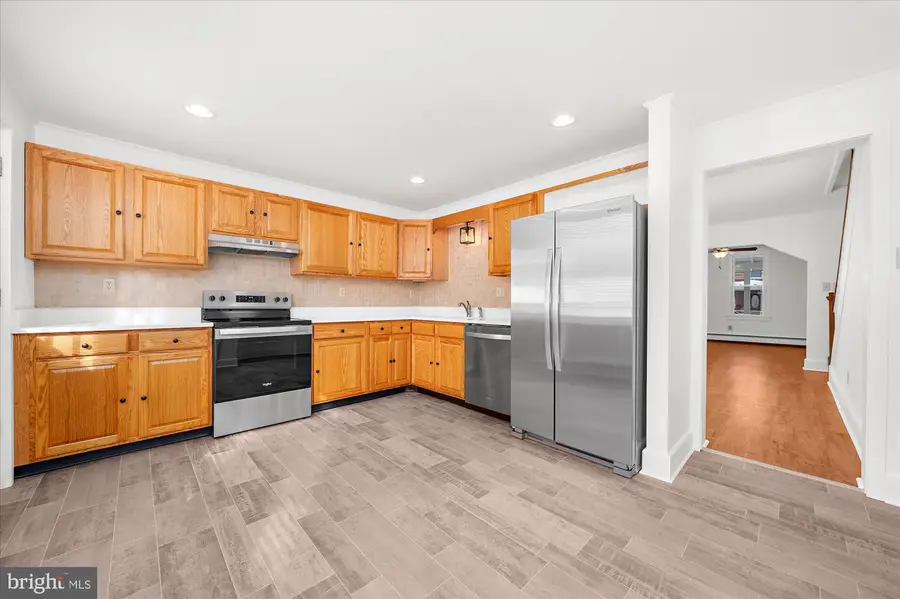 526 Nutt Rd, Phoenixville, PA 19460 - #3