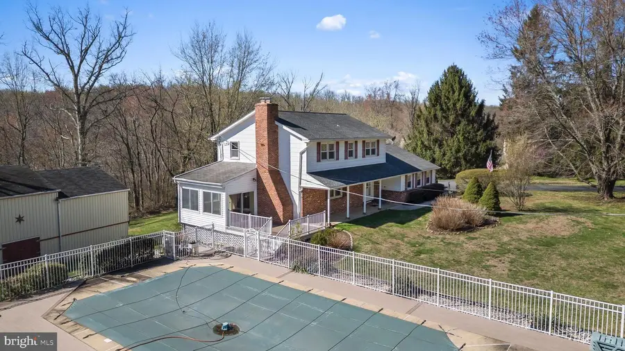 982 Fairview Rd, Glenmoore, PA 19343 - #3