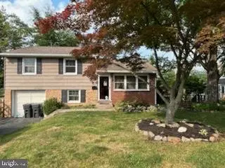 533 Columbia Ave, Phoenixville, PA 19460 - #1