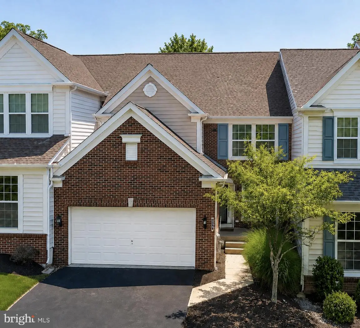 209 N Caldwell Cir, Downingtown, PA 19335 - #1
