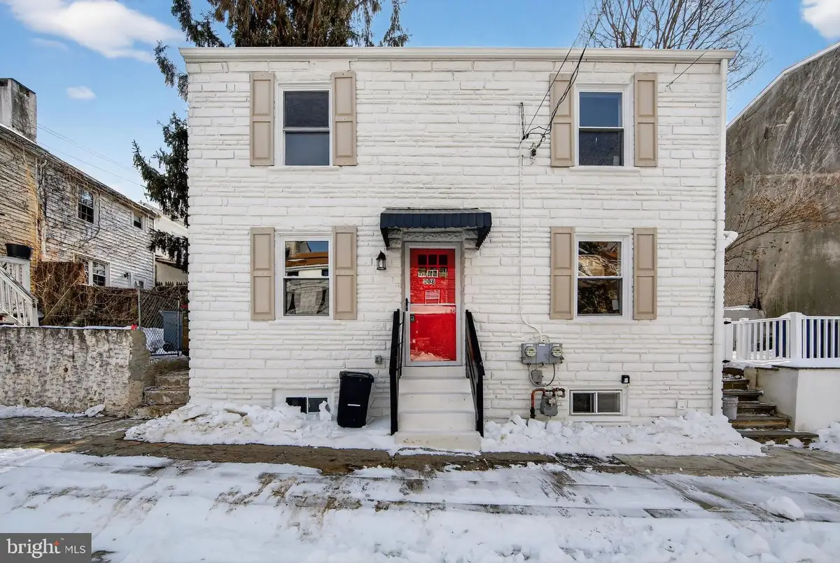 308 W Chestnut St, West Chester, PA 19380 - #1