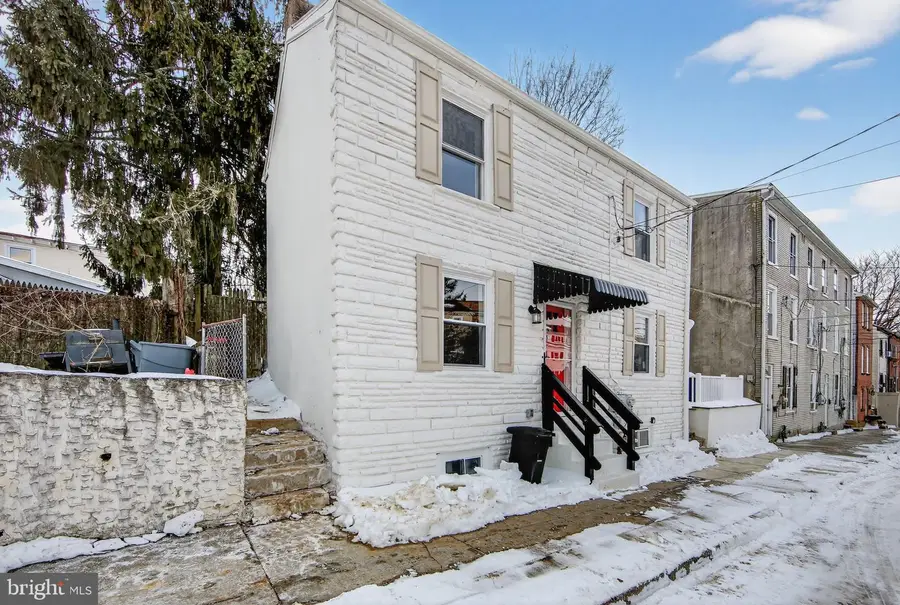 308 W Chestnut St, West Chester, PA 19380 - #2