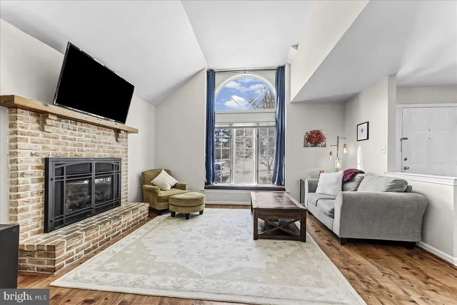 406 Columbine Dr, Kennett Square, PA 19348 - Image #2