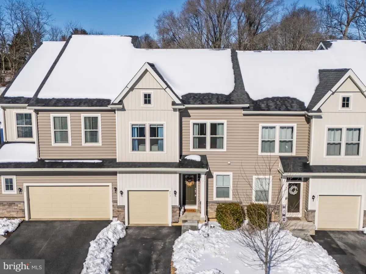 273 Kestrel Ct, Kennett Square, PA 19348 - Image #1