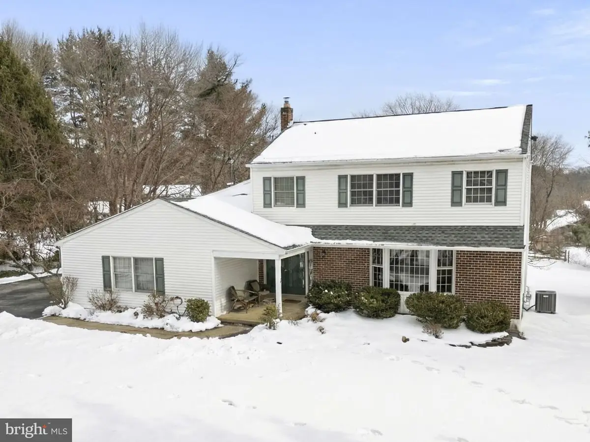1431 Cooper Cir, West Chester, PA 19380 - Image #1